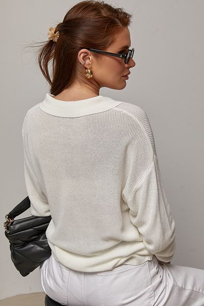 В&rsquo;язана кофта-поло з декоративними ґудзиками - білий цвет, ONE SIZE (є розміри) 1078140122 фото